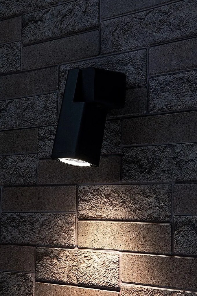 Aplica perete exterior IP65 cu spot directionabil Gordes