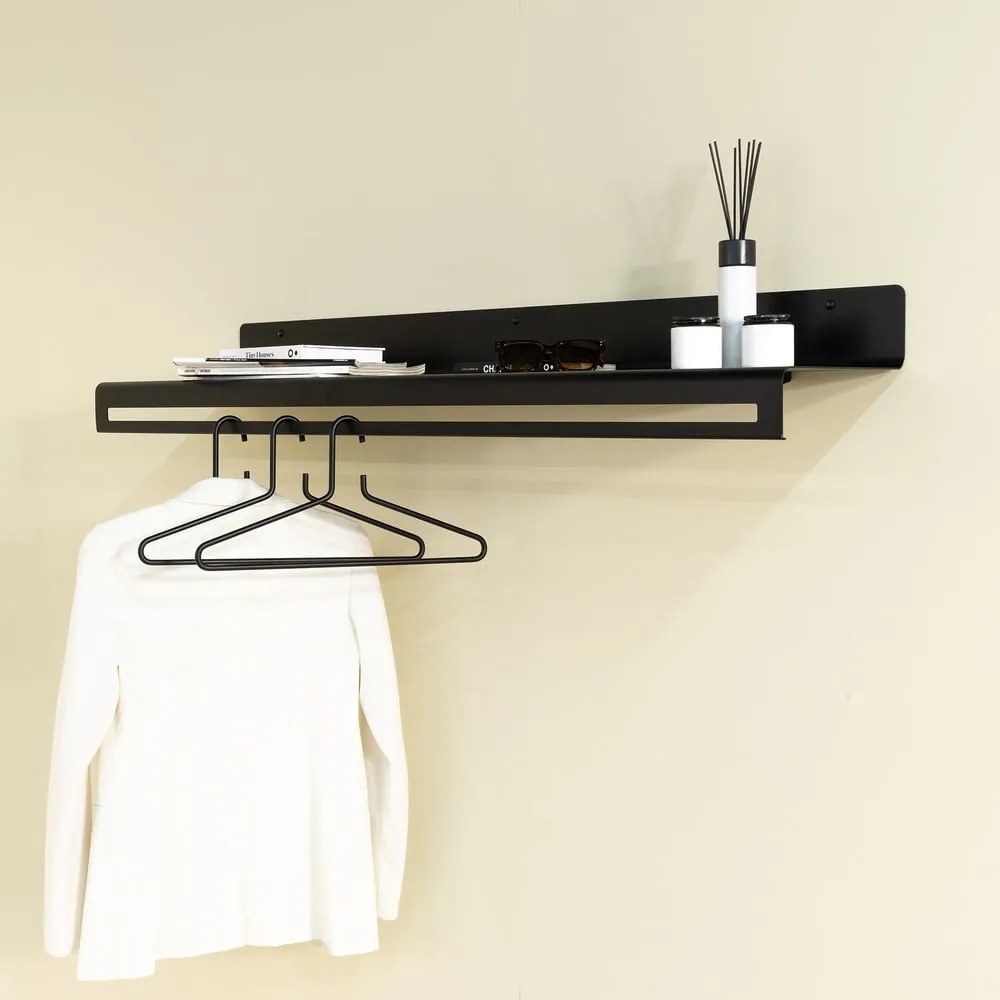 Cuier de perete negru cu raft din metal 120 cm Sway – Spinder Design