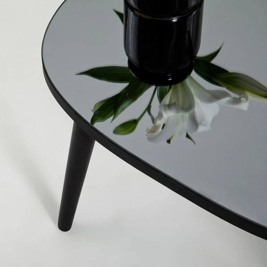 Măsuță de cafea Gusto Black cu sticlă fumurie