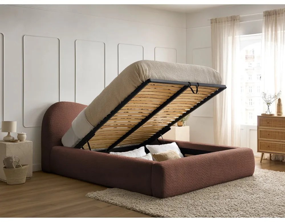 Pat matrimonial portocaliu tapițat cu spațiu de depozitare cu somieră 180x200 cm Orlane – Bobochic Paris