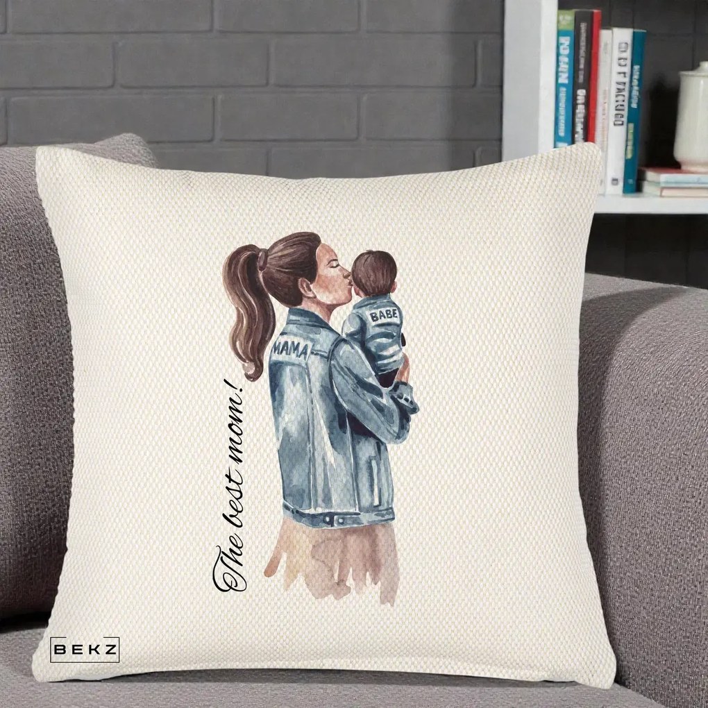 Cadou pentru Mama - Perna Personalizata The Best Mom Jachete, 40x40 cm, Crem Reliefat, Husa Detasabila, Perna Inclusa, BEKZ®