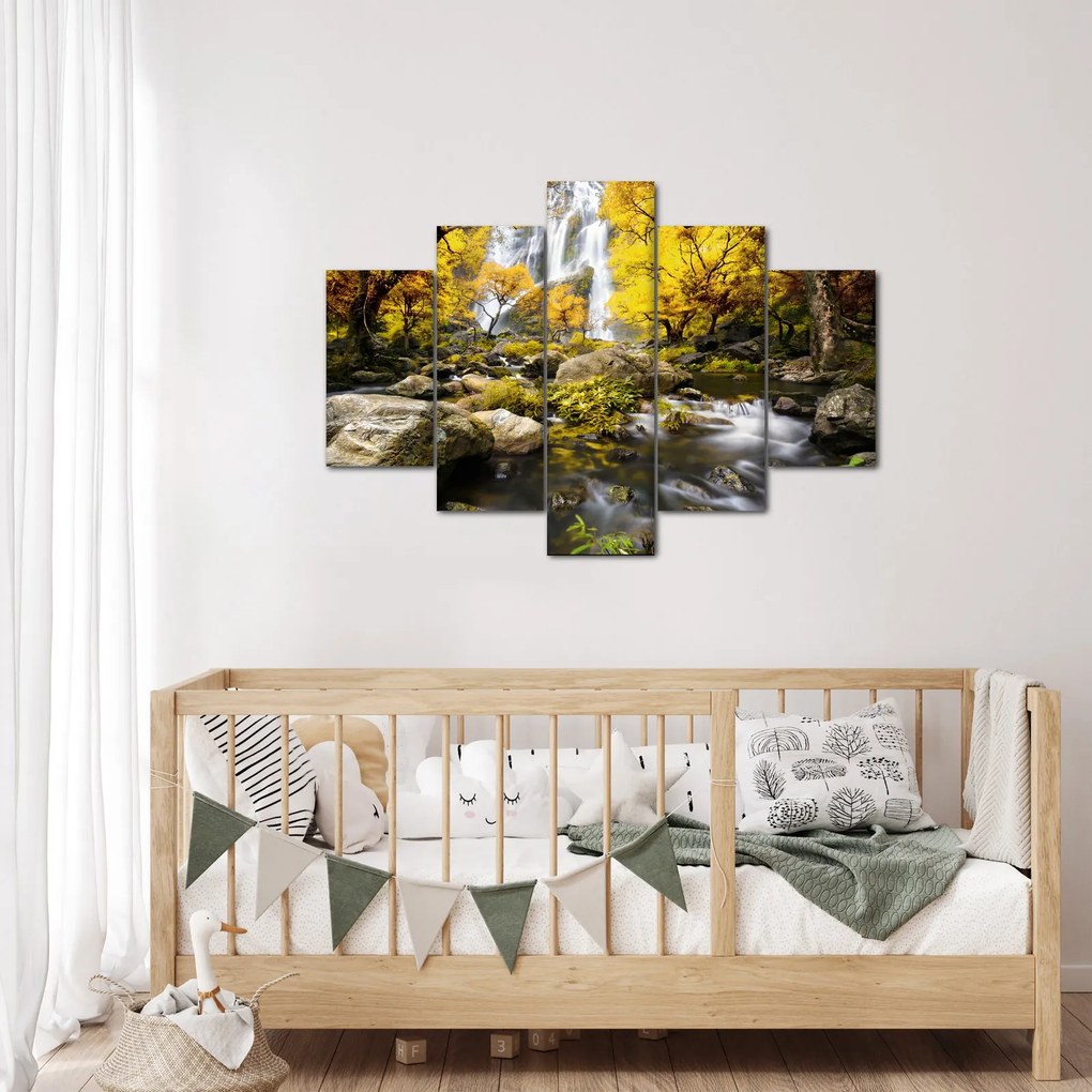 Tablou - Cascade în peisaj de toamnă, galben (150x105 cm)
