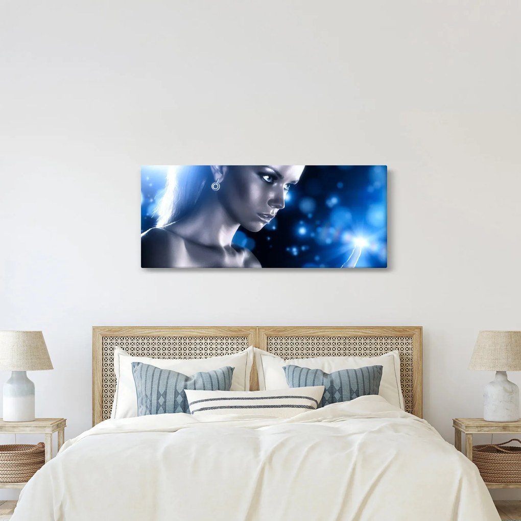 Tablou - Femeia, sclipici albastru (120x50 cm)