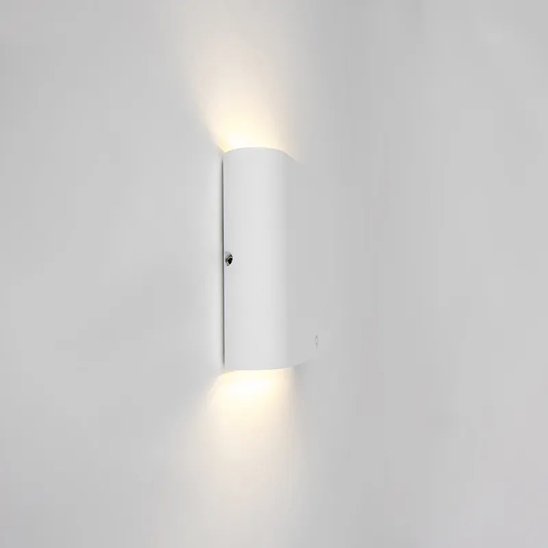 Lampă modernă de perete pentru exterior alb 11,5 cm cu LED - Batt