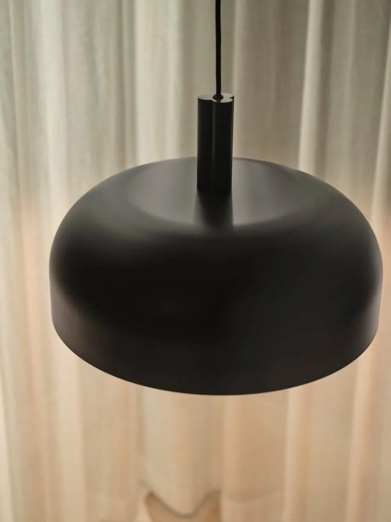 Lustra design scandinav minimalist Sandro negru