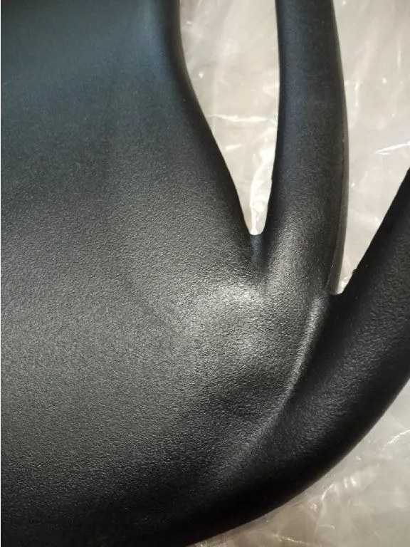 OFERTA Scaun din plastic negru KATO calitatea II.