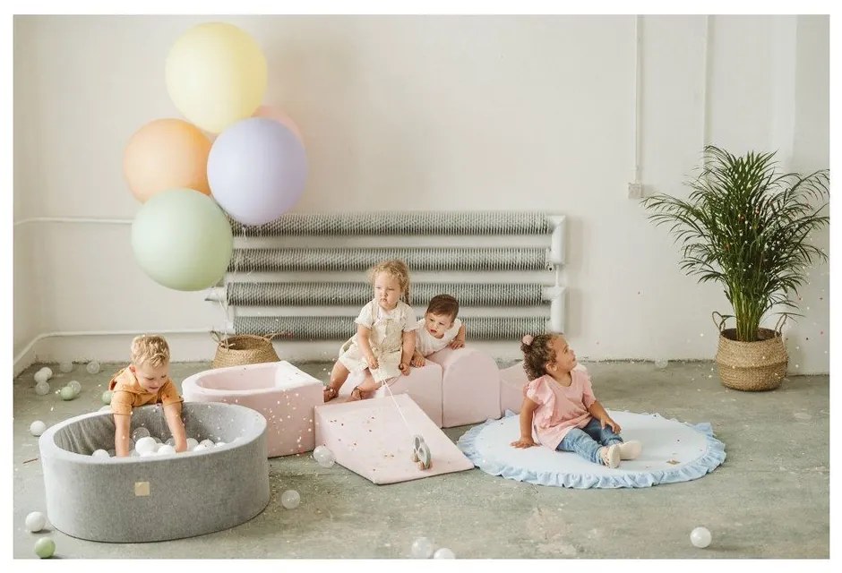 Teren de joacă din spumă roz 4 buc. din catifea înălțime 30 cm 225x90 cm Montessori – Meowbaby