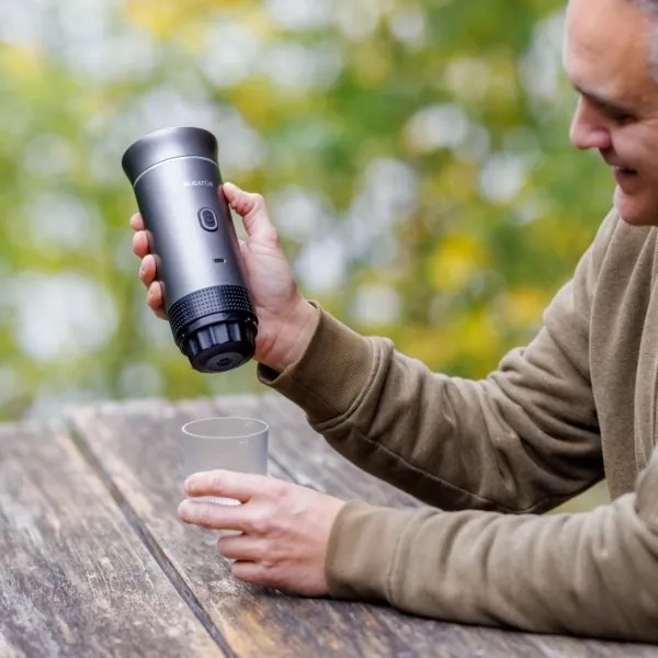 Aligator ACM002 - Cafetieră portabilă reîncărcabilă PortaCaffé 3în1 72W/7500 mAh gri