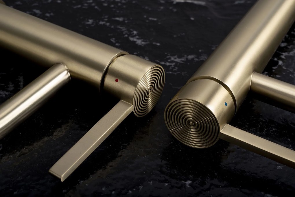 Baterie pentru baie Rea Foster Brush Gold Low