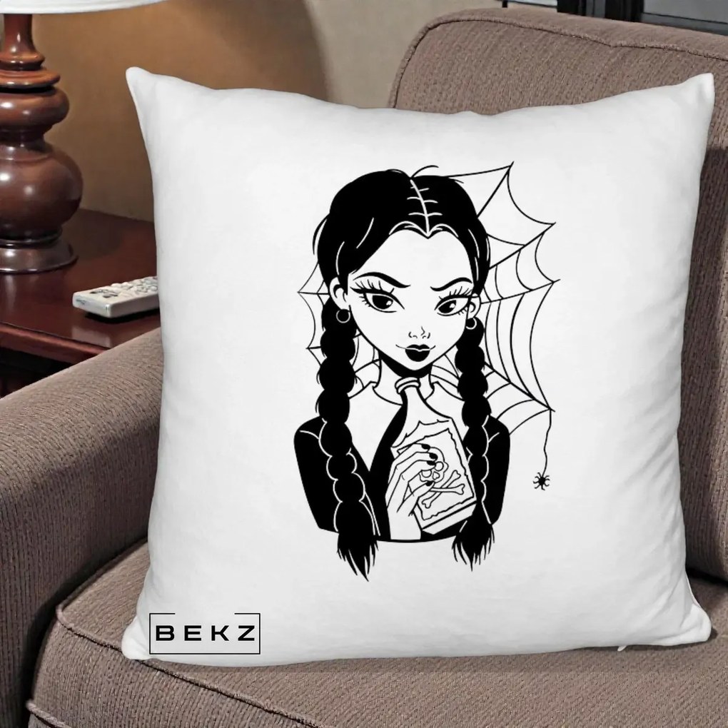 Perna Personalizata Wednesday cu Panza de Paianjen, 40x40 cm, Alb Pufos, Husa Detasabila, Perna Inclusa, BEKZ®