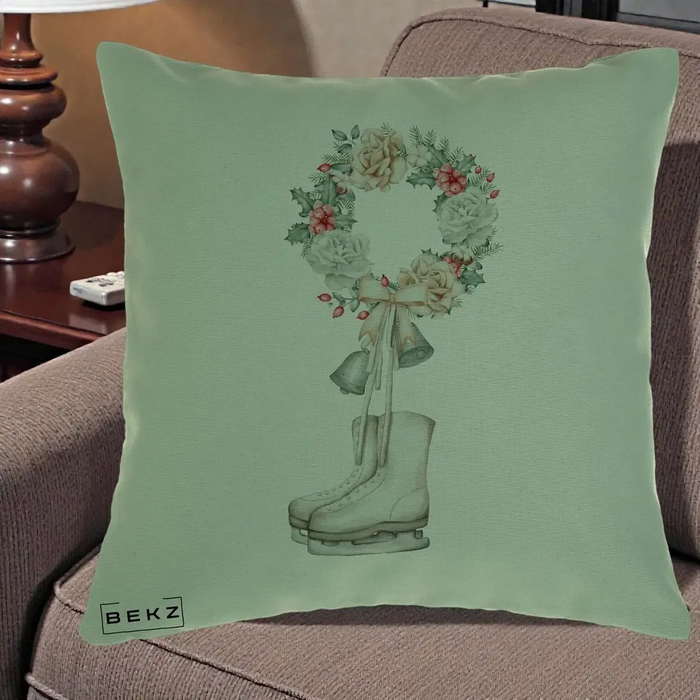 Perna Decorativa Patine cu Coroana Florala de Craciun, 40x40 cm, Verde, Husa Detasabila, Perna Inclusa, BEKZ®