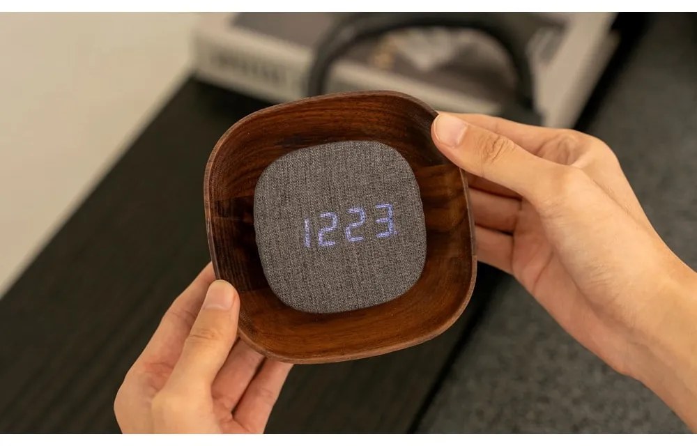 Ceas deșteptător digital Lumos Walnut – Gingko
