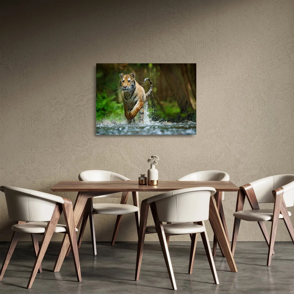 Tablou pe sticlă cu trigrul fugind (70x50 cm)