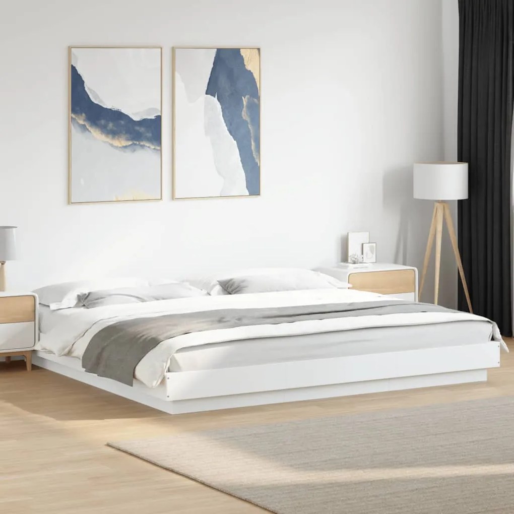vidaXL Cadru de pat, alb, 200x200 cm, lemn prelucrat