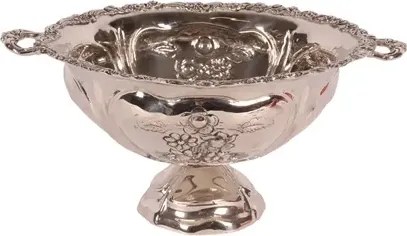 Bol de servire oval din alamă lucrată manual, argintiu, pe picior, cu două mânere și struguri în relief, fructieră și centru de masă, 19,5 x 41 x 33