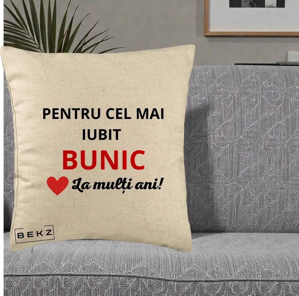 Cadou pentru Bunic - Perna Personalizata Pentru Cel Mai Iubit Bunic La Multi Ani Rosu, 40x40 cm, Bej, Husa Detasabila, Perna Inclusa, BEKZ®