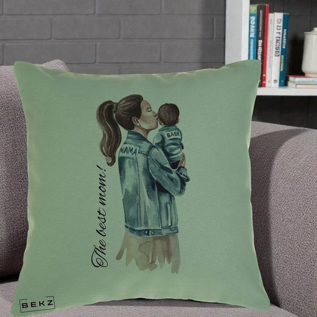 Cadou pentru Mama - Perna Personalizata The Best Mom Jachete, 40x40 cm, Verde, Husa Detasabila, Perna Inclusa, BEKZ®