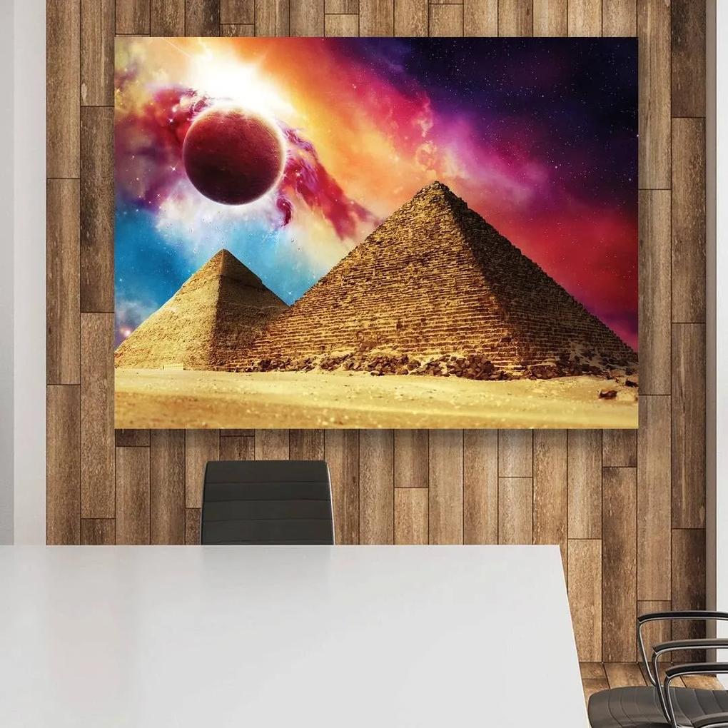 The Great Pyramid of Giza · Solar Flare
