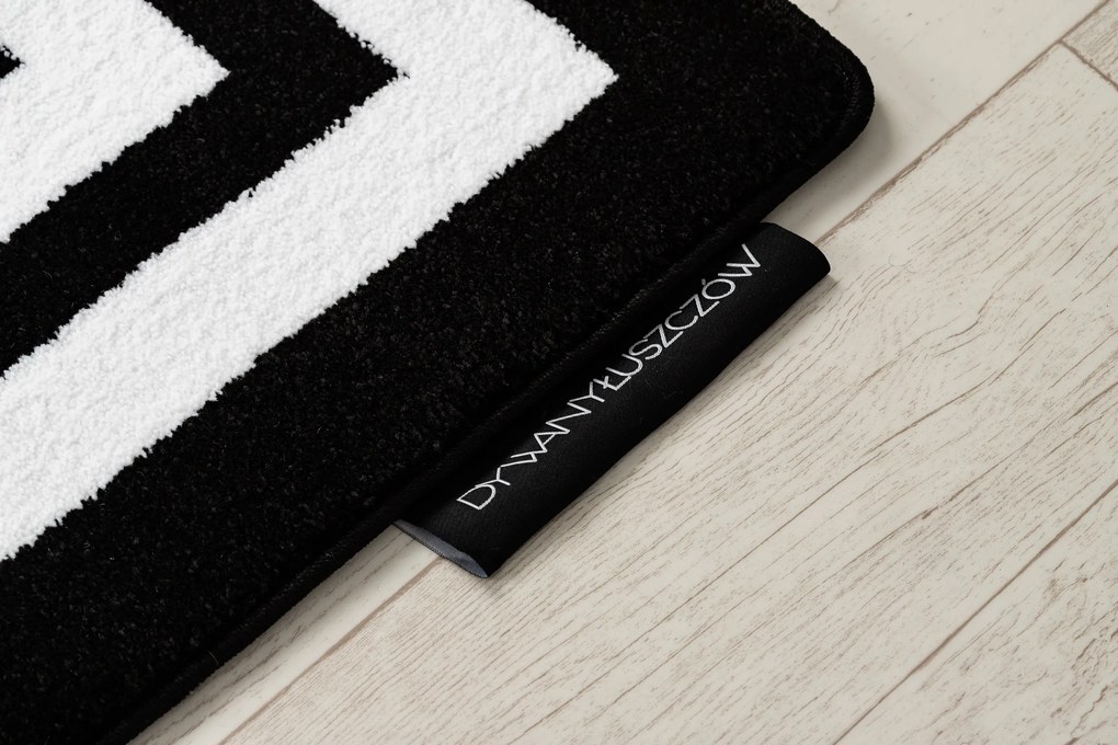 Covor HAMPTON cadru negru - SECUNDAR-COTATI PRODUSUL