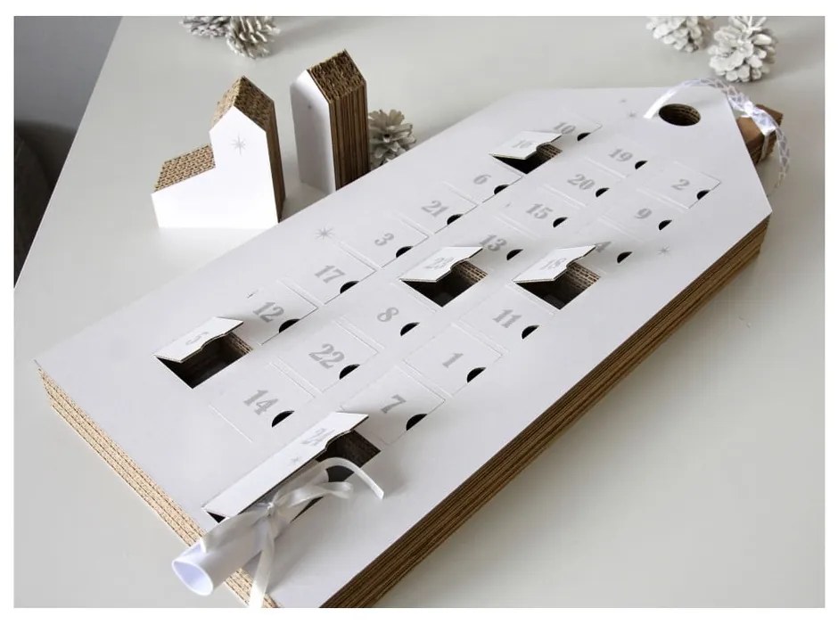 Calendar advent cu detalii argintii Unlimited Design for kids