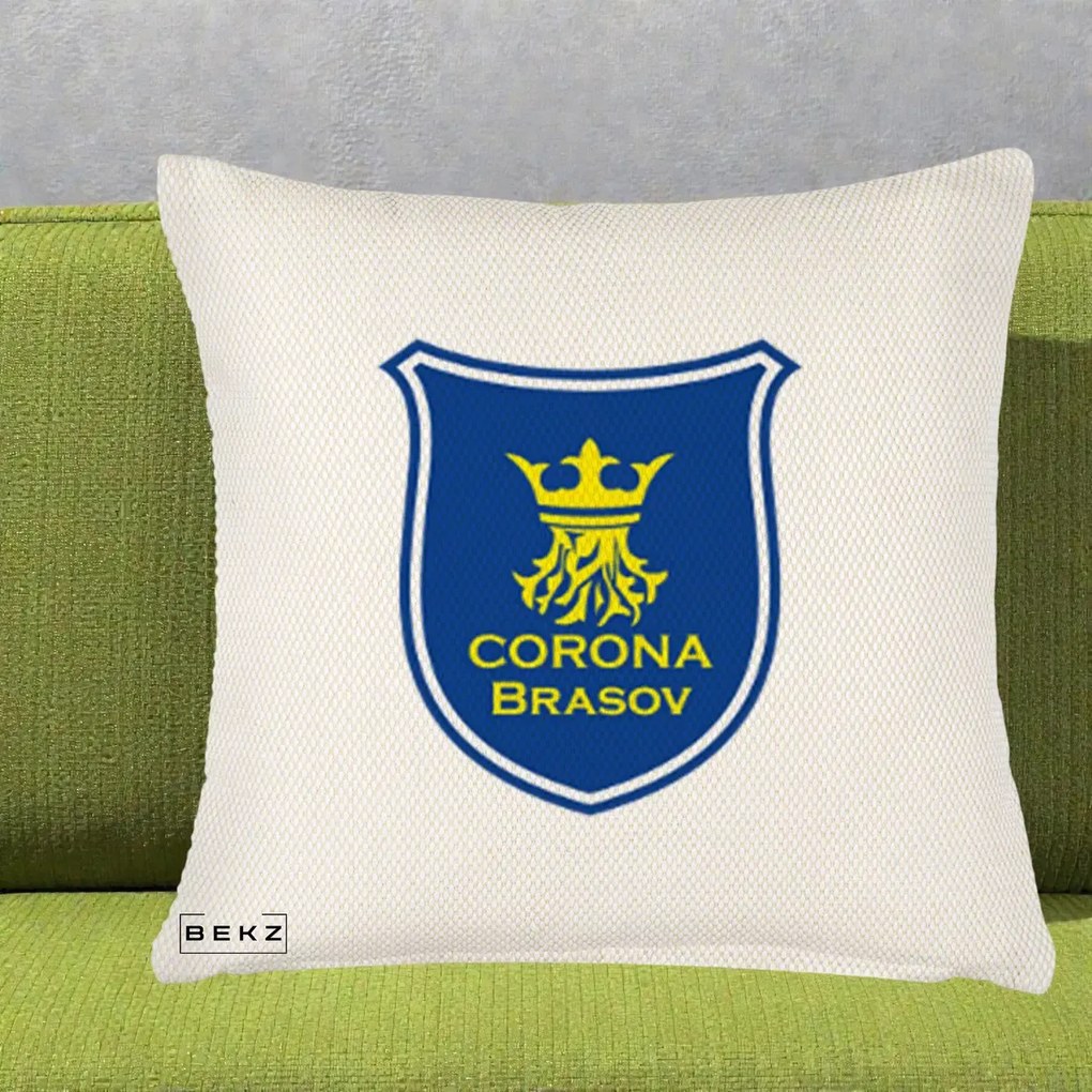 Perna Personalizata Corona Brasov Fotbal, 40x40 cm, Crem Reliefat, Husa Detasabila, Perna Inclusa, BEKZ®