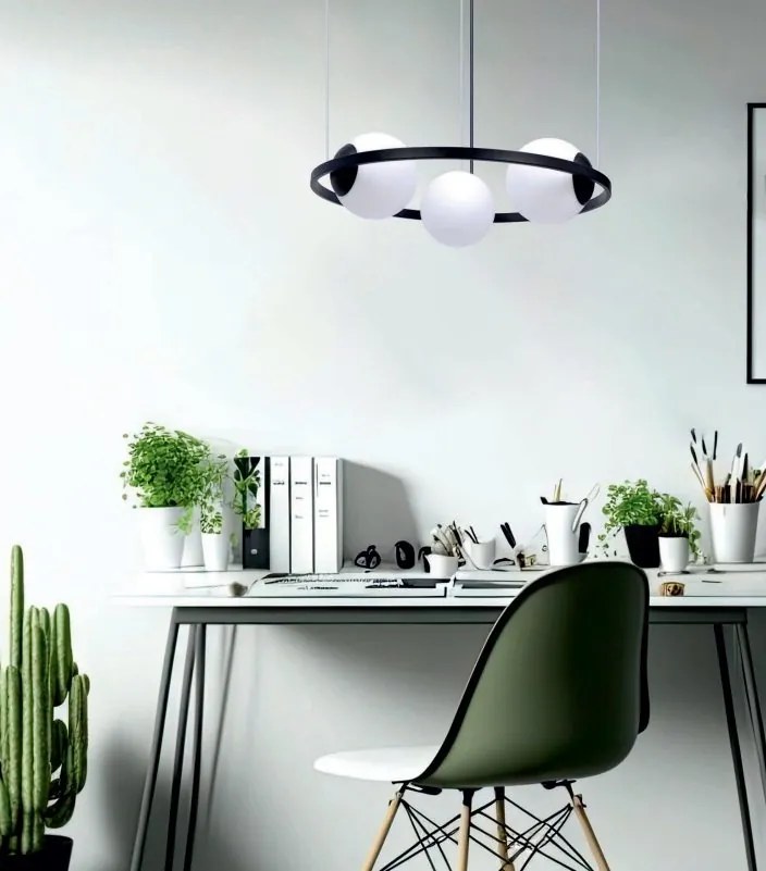 Lustra suspendata cu 3 surse de lumina ORBIT