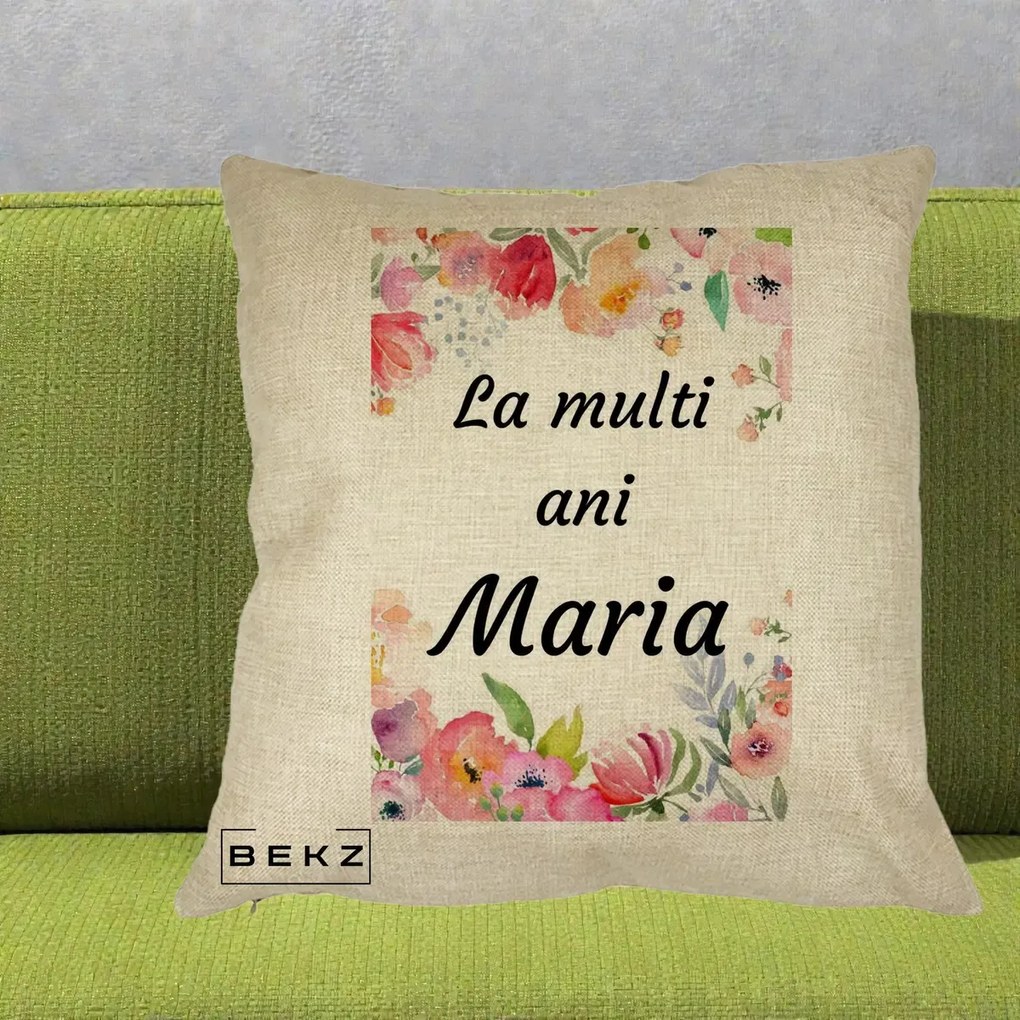 Cadou de Onomastica - Perna Personalizata La Multi Ani Maria Flori Acuarela, 40x40 cm, Crem, Husa Detasabila, Perna Inclusa, BEKZ®