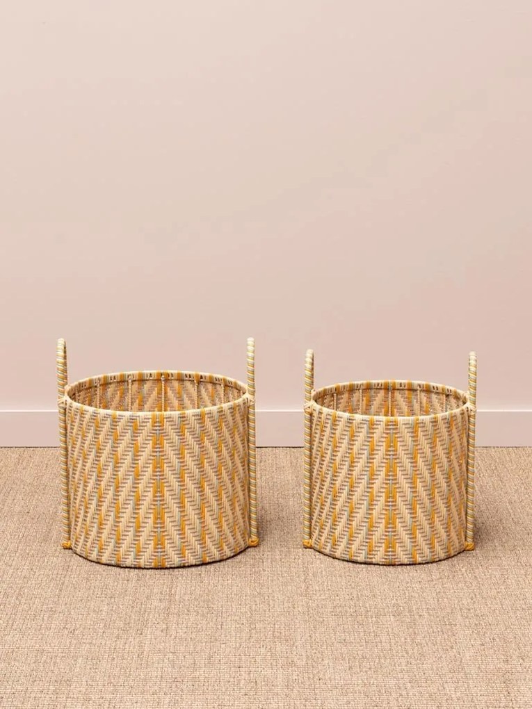 Set 2 cosuri decorative , din metal si plastic , "Scoubidou"