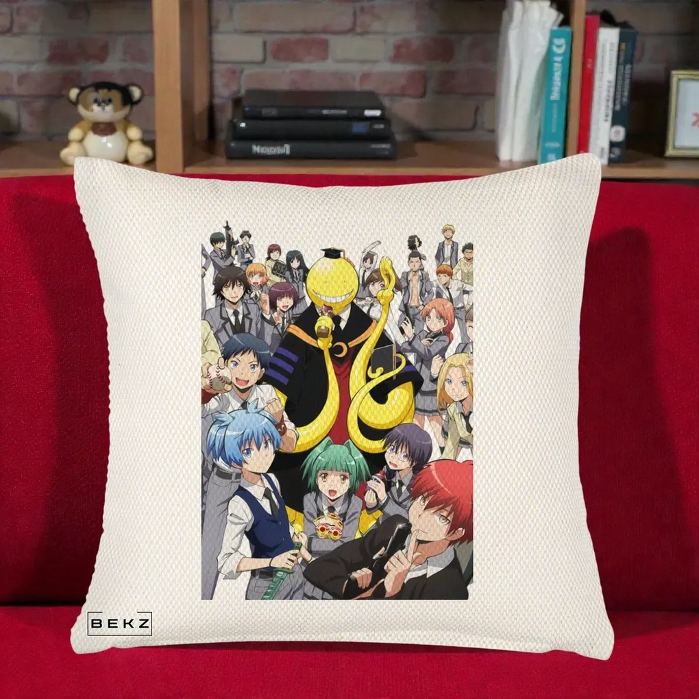 Perna Personalizata Assassination Classroom Grup Complet Anime, 40x40 cm, Crem Reliefat, Husa Detasabila, Perna Inclusa, BEKZ®