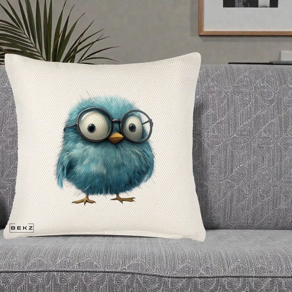 Perna Decorativa Pui Pufos Teal cu Ochelari, 40x40 cm, Crem Reliefat, Husa Detasabila, Perna Inclusa, BEKZ®