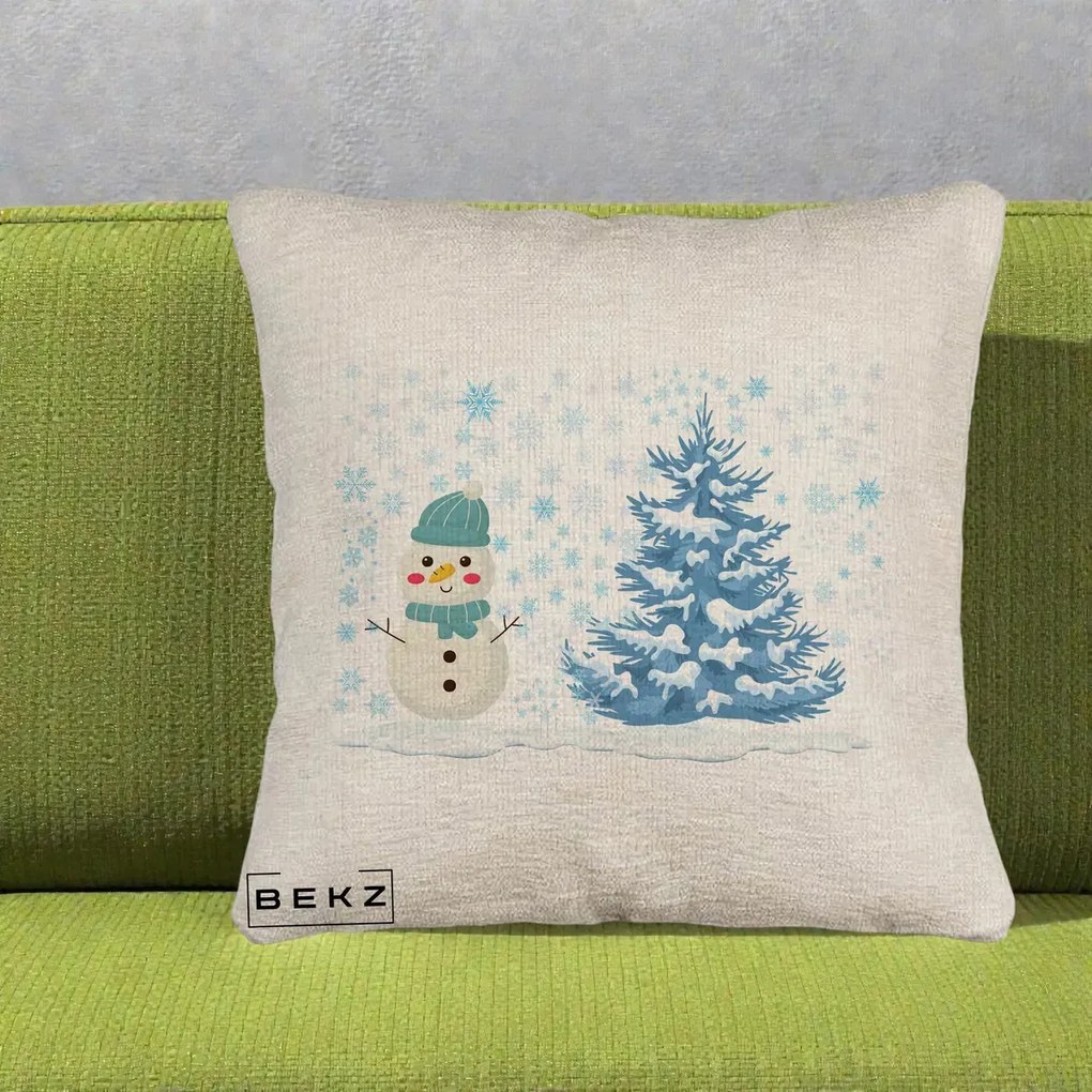 Perna Decorativa Om de Zapada si Brad Craciun, 40x40 cm, Bej Canapea, Husa Detasabila, Perna Inclusa, BEKZ®