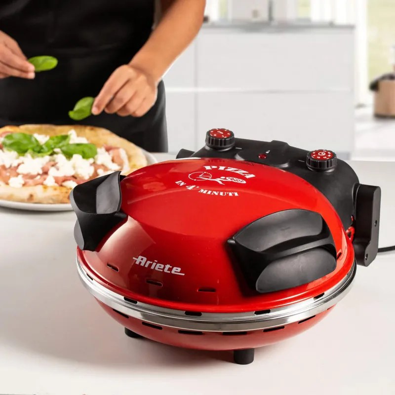 Cuptor electric pentru pizza Ariete "Pizza in 4 minute" 0909/10, 1200W, 32 cm, Pana la 400°C, 5 trepte, Placa de piatra, Acoperire antiaderenta, Rosu