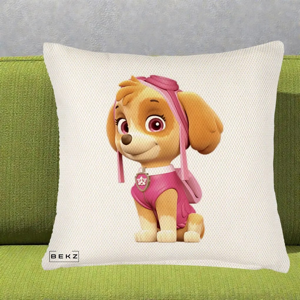 Perna Personalizata Skye PAW Patrol Roz, 40x40 cm, Crem Reliefat, Husa Detasabila, Perna Inclusa, BEKZ®