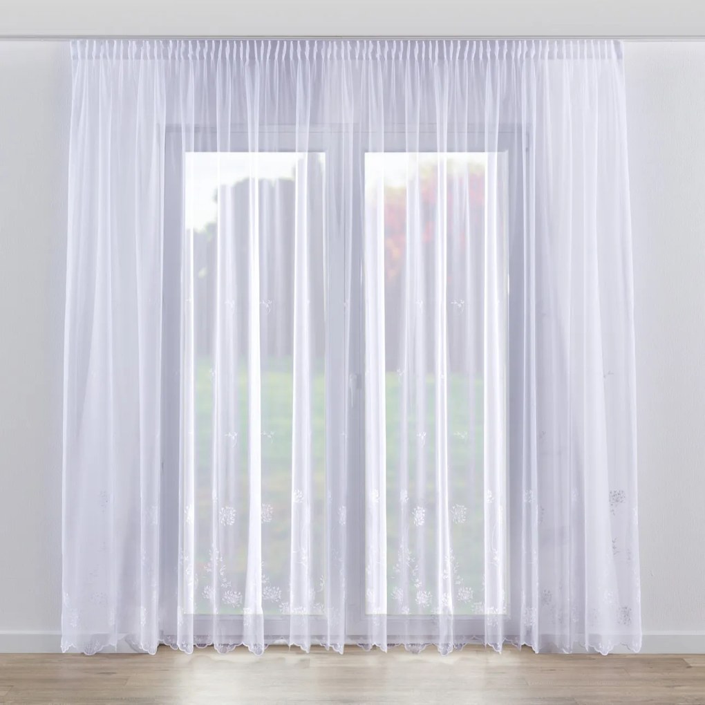Draperie cu banda