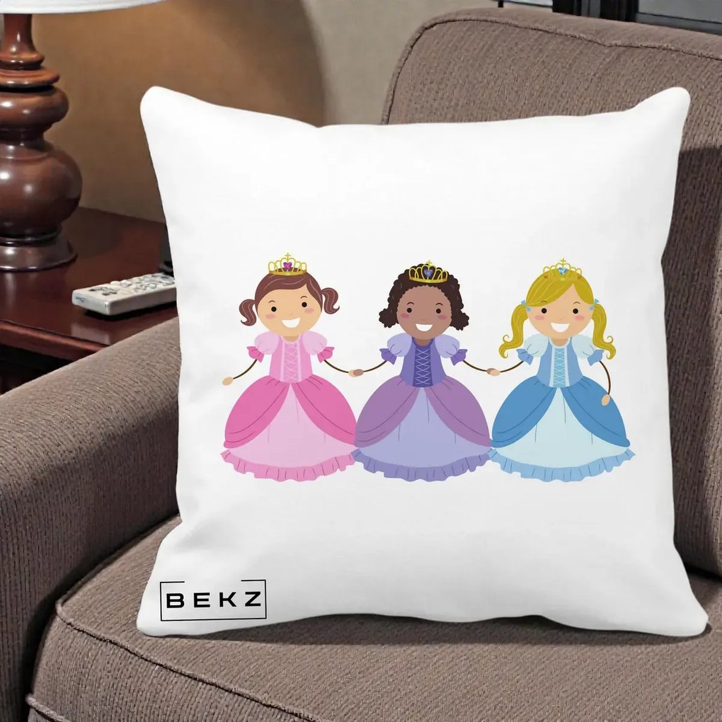 Perna Personalizata Printese Diverse Ilustratie, 40x40 cm, Alba Mata, Husa Detasabila, Perna Inclusa, BEKZ®