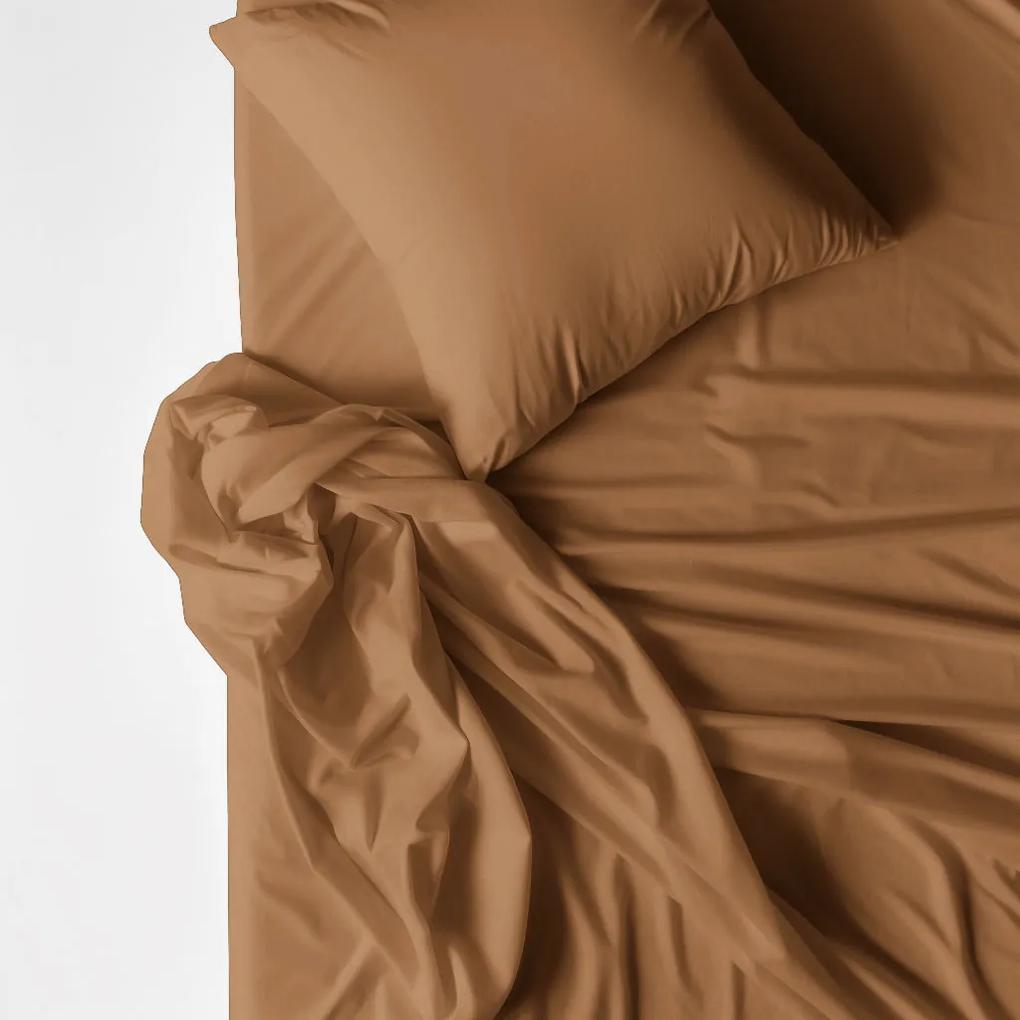 Goldea lenjerie de pat din 100% bumbac - maro scorțișoară 200 x 200 și 2buc 50 x 70 cm (din două bucăți, cusătură pe mijloc)