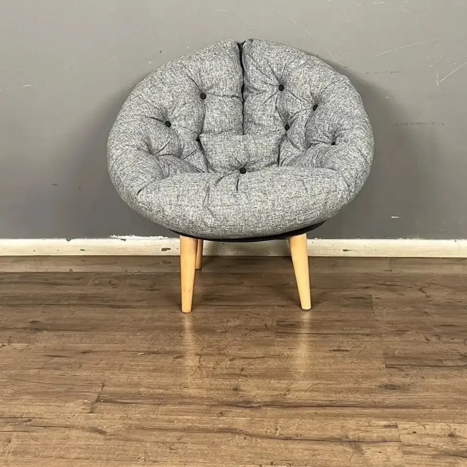 Fotoliu tapitat cu stofa si picioare metalice,rotund,homs,seria B-120,20042