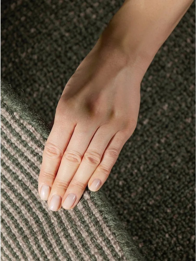 Covor verde închis țesut manual rotund din lână ø 200 cm Greenwich – Ted Baker