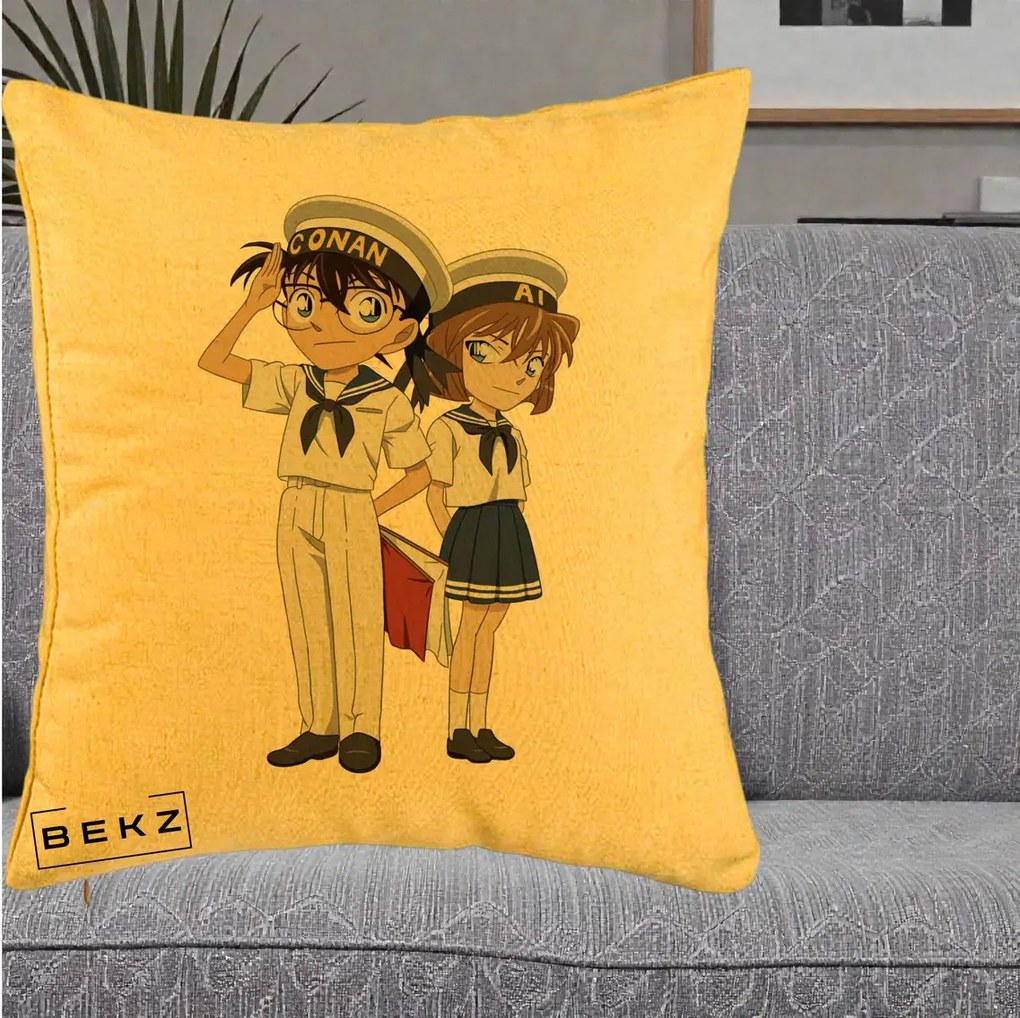 Perna Personalizata Detective Conan Conan si Ai Sailor, 40x40 cm, Galben, Husa Detasabila, Perna Inclusa, BEKZ®