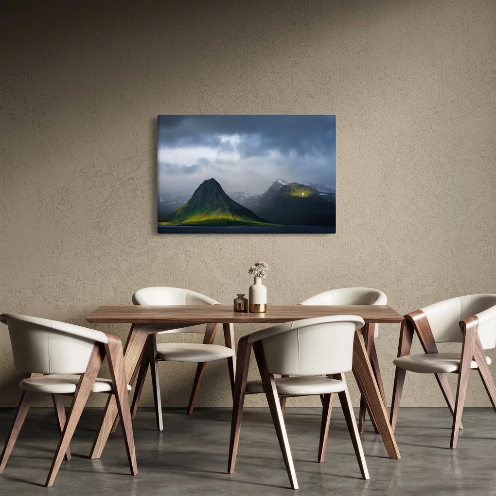 Tablou cu munți (90x60 cm)