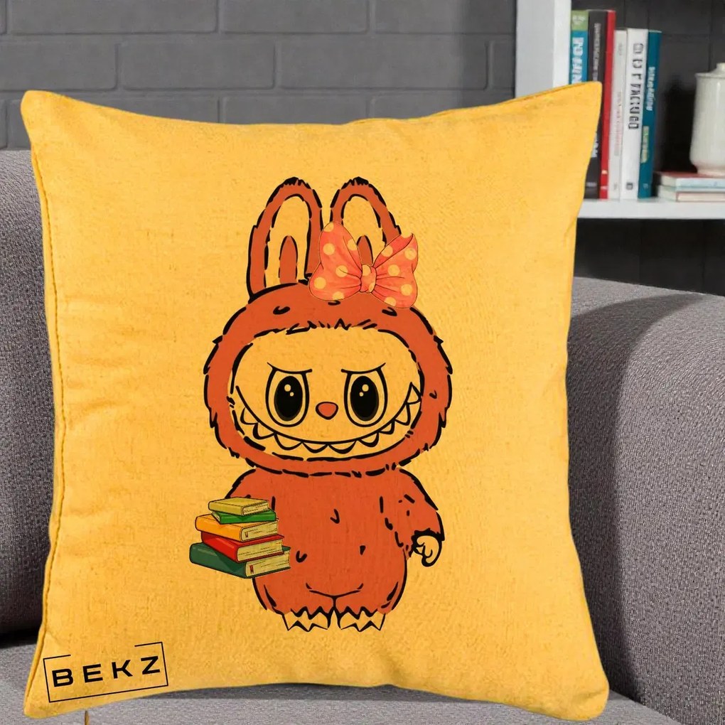 Perna Personalizata Labubu Roz cu Funda si Carti, 40x40 cm, Galben, Husa Detasabila, Perna Inclusa, BEKZ®