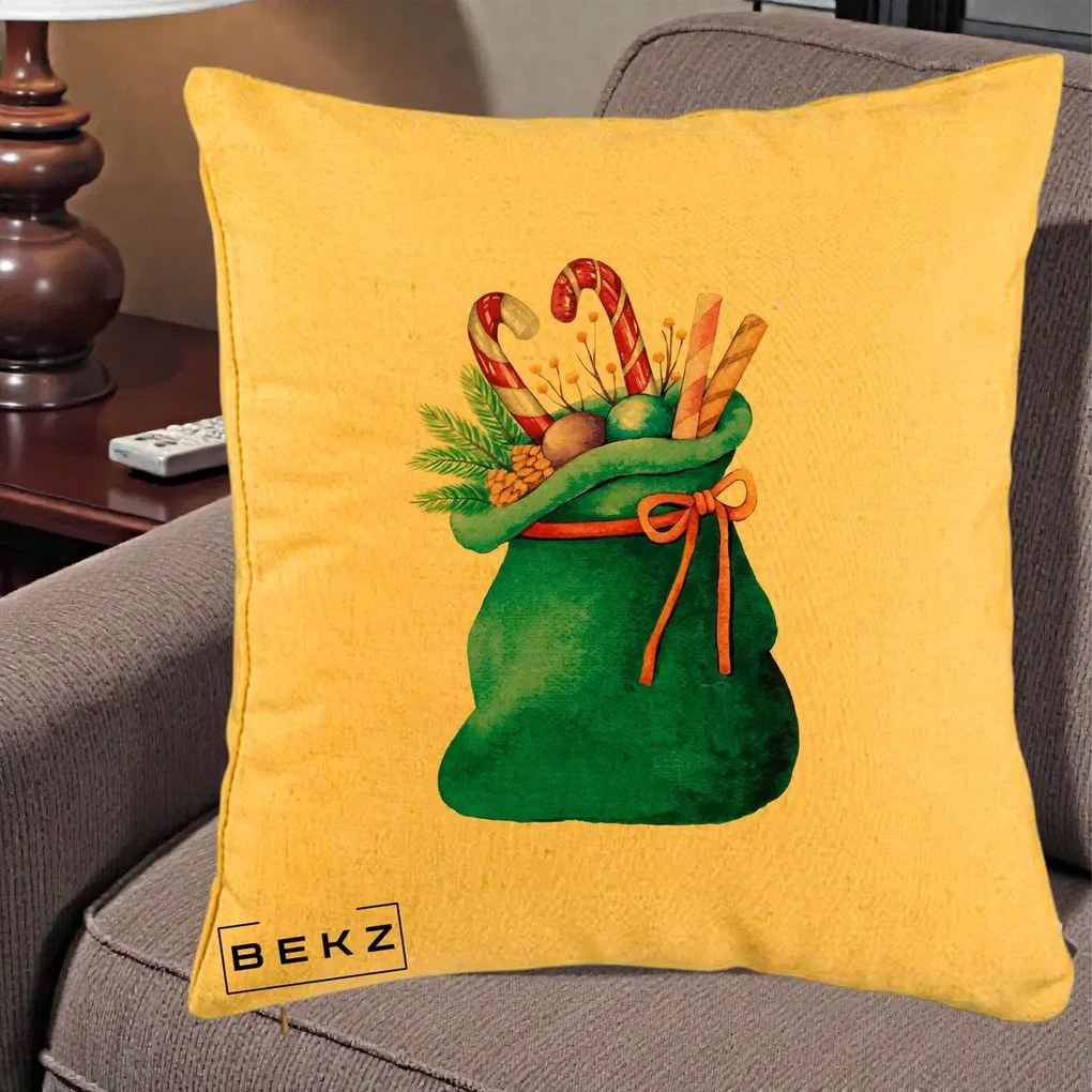 Perna Decorativa Saculet Cadouri Mos Craciun Acuarela Verde, 40x40 cm, Galben, Husa Detasabila, Perna Inclusa, BEKZ®