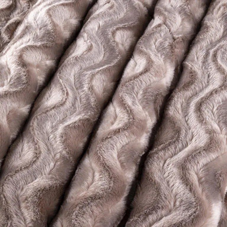 Pătură matlasată cu blăniţă LATTÉ 140 x 200 cm