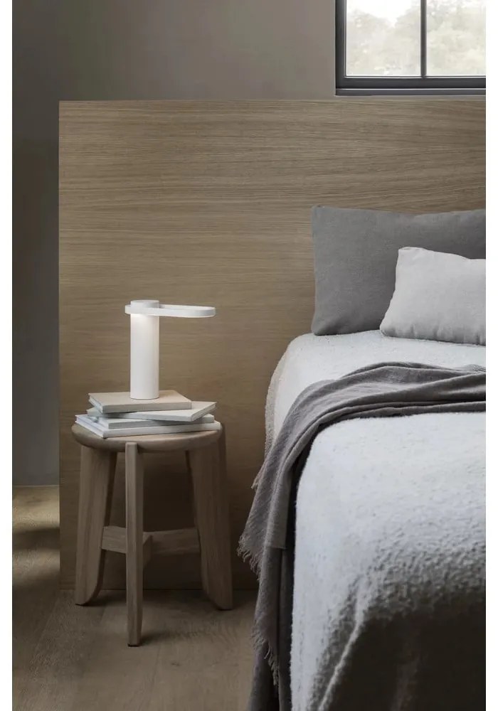 Taburet din lemn de stejar Eli – Blomus