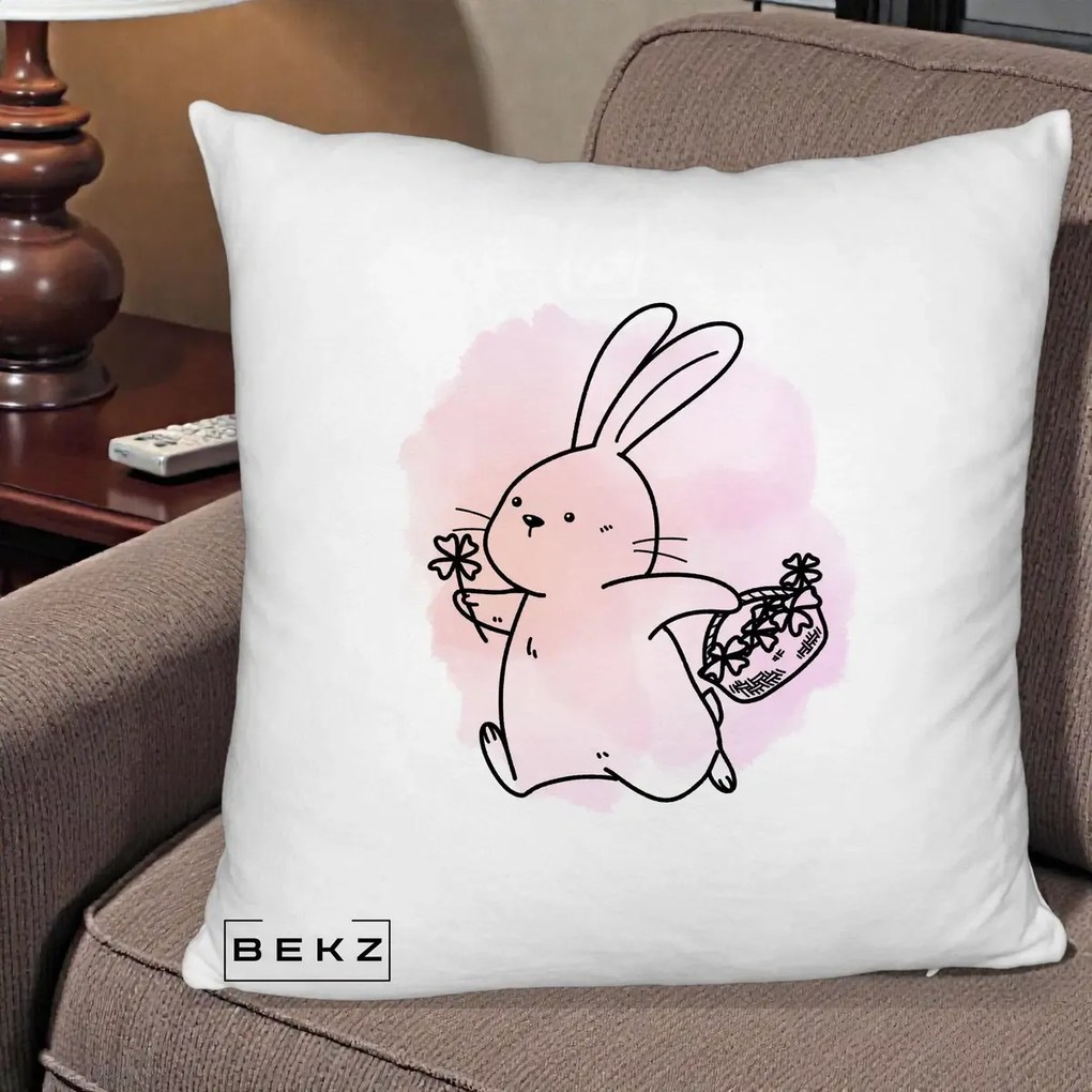 Perna Decorativa Iepuras Kawaii cu Cosulet Floral, 40x40 cm, Alb Pufos, Husa Detasabila, Perna Inclusa, BEKZ®