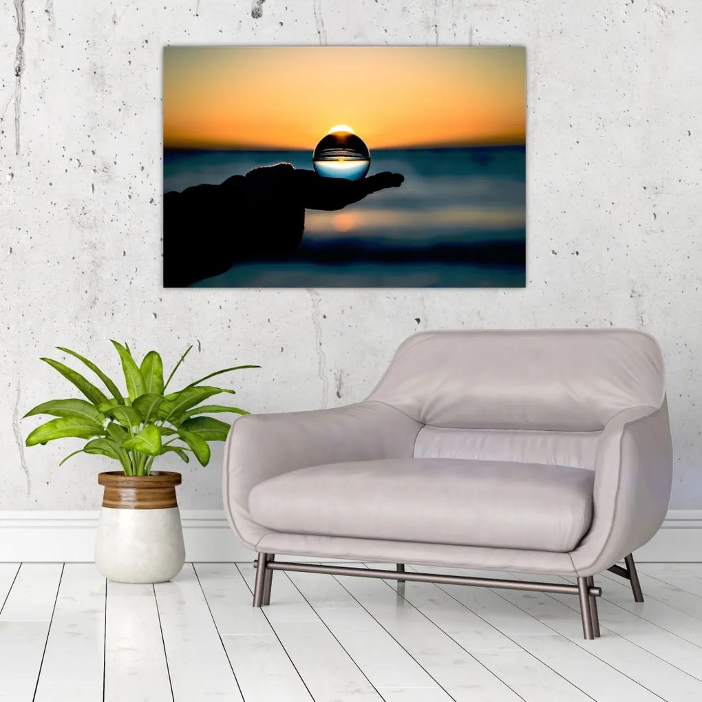 Tabloul cu bilă din sticlă în palmă (90x60 cm)