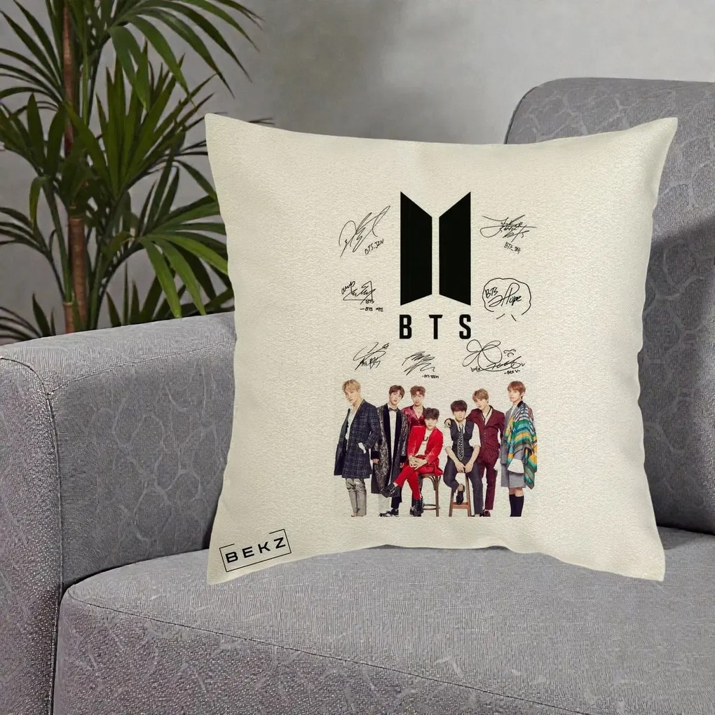 Perna Personalizata K-pop BTS Semnaturi Foto, 40x40 cm, Ecru, Husa Detasabila, Perna Inclusa, BEKZ®