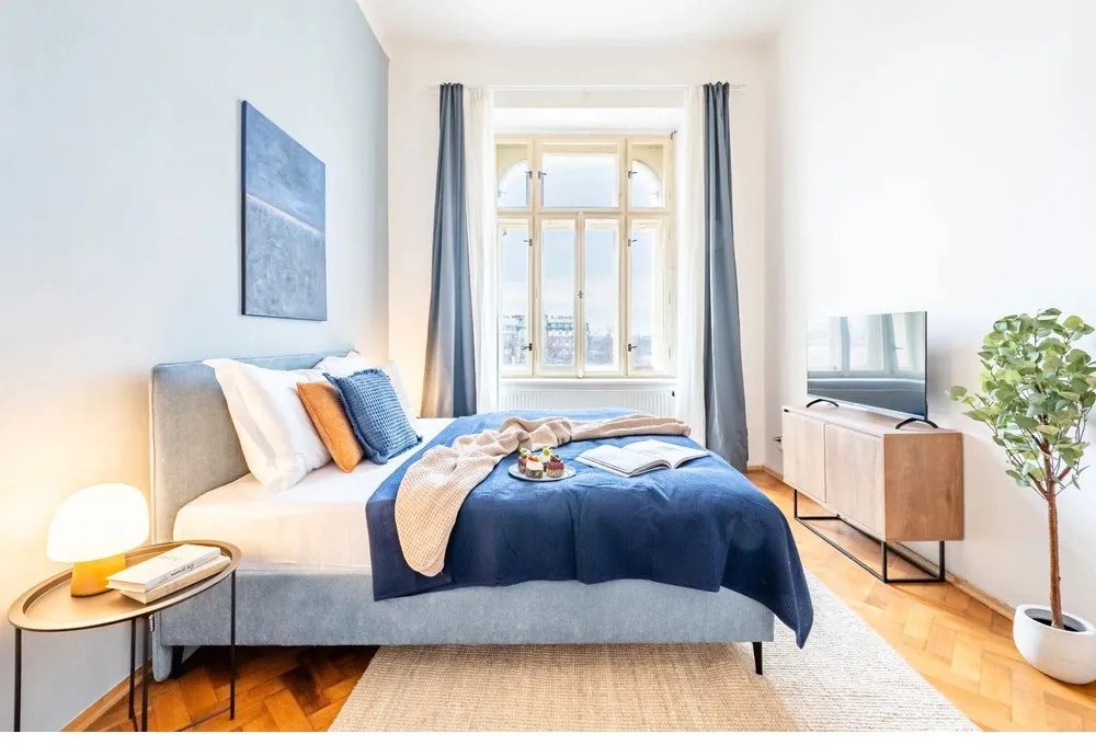 Pat matrimonial albastru tapițat cu somieră 180x200 cm Noira Slim – Bonami Selection