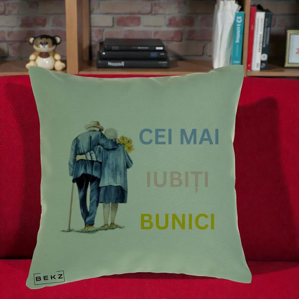 Cadou pentru Bunici - Perna Personalizata Cei Mai Iubiti Bunici Acuarela Spate, 40x40 cm, Verde, Husa Detasabila, Perna Inclusa, BEKZ®