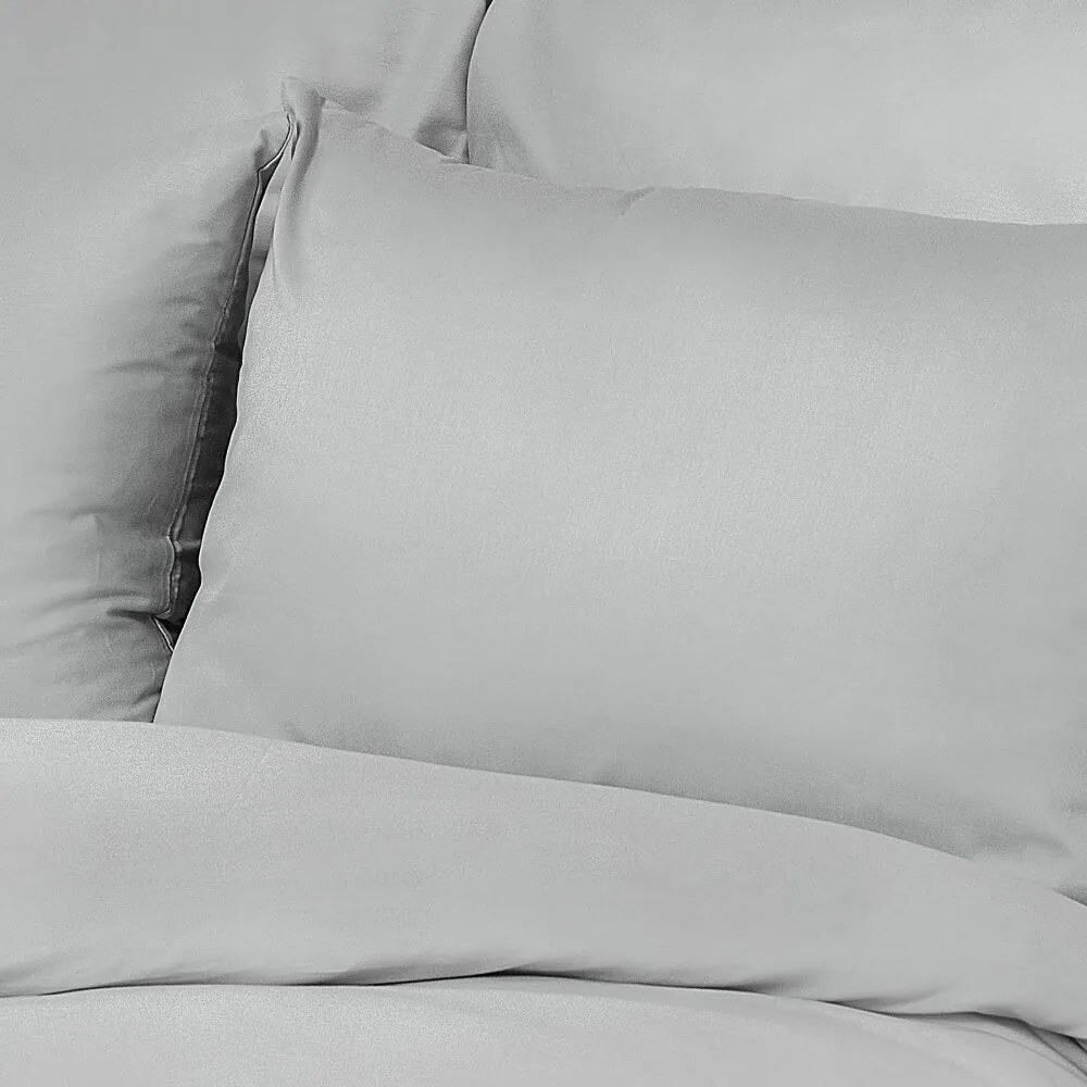 Lenjerie de pat din satin Luxury Collection, gri deschis, 140 x 200 cm, 70 x 90 cm